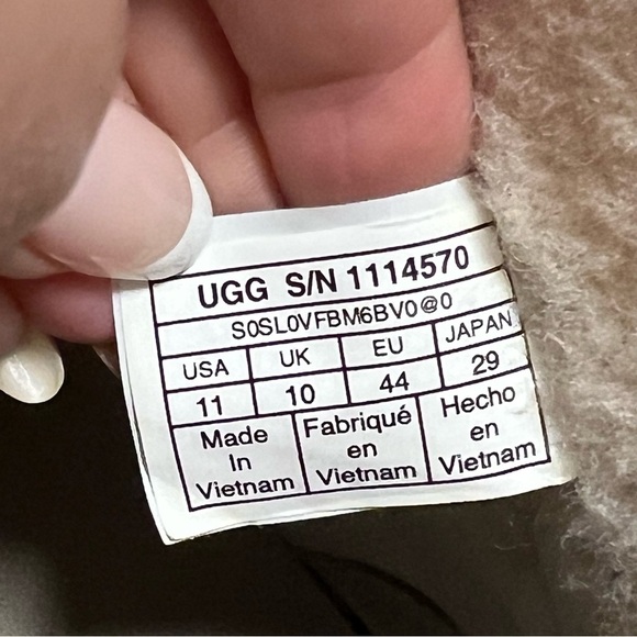 UGG Miwo Utility Weather men’s laceup boots, tan color, size 11 - Picture 14 of 16